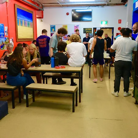 Maze Backpackers - Sydney-2